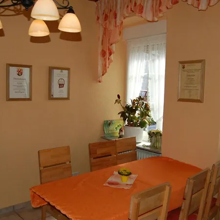 Weingut Klein-götz Gasthof *