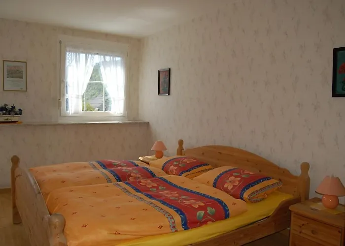 Weingut Klein-goetz ゲストハウス ブルッティヒ・ファンケル