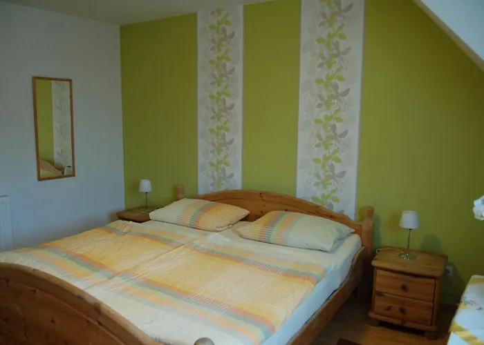 Weingut Klein-goetz ゲストハウス 3*