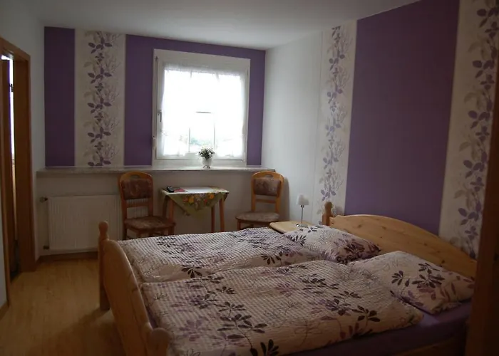 Weingut Klein-goetz 3* ブルッティヒ・ファンケル